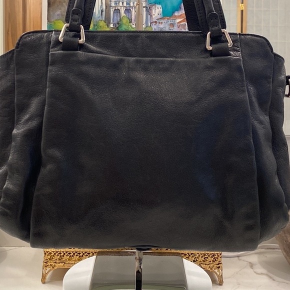 Cole Haan - Classic Black Leather Shoulder Bag - EUC - Picture 8 of 17